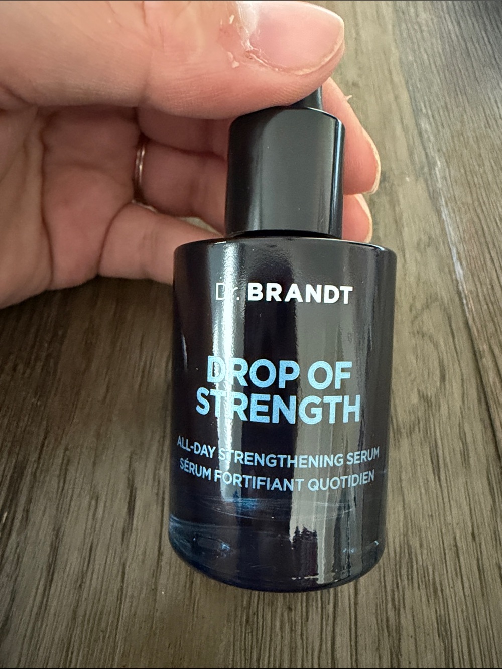 Dr. Brandt Drop of Strength Strengthening Serum - Black & Blue